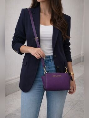Very Cute Small Michael Kors Purple Crossbody Bag